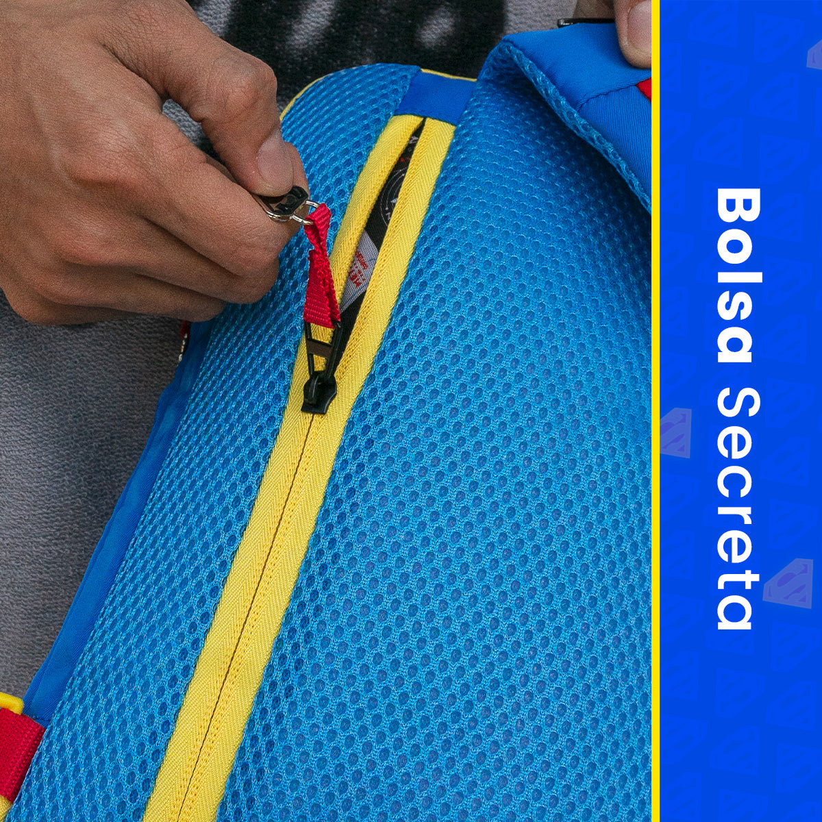 Crossbody Superman